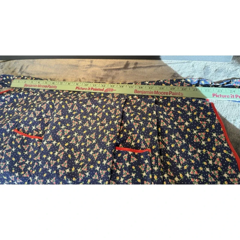 VTG 1/2 Apron Pocket Red Blue Yellow Floral Retro Feed Sack Cottage Farmhouse - Picture 6 of 9